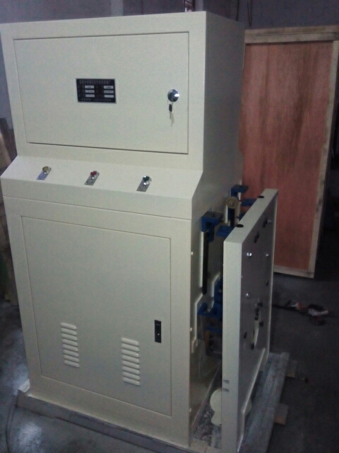 鹽城市利華紡織機(jī)械有限公司 鹽城市利華紡織機(jī)械有限公司