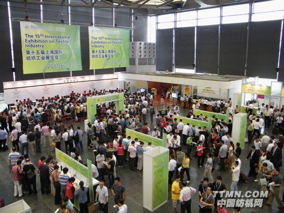 G:\2011上海紡機展圖片整理\紡機網文章\場外花絮\DSCF0457.JPG