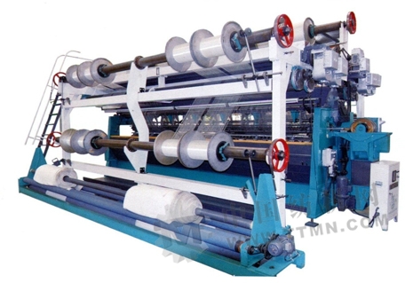 GE289型 中長絨雙針床經(jīng)編機.jpg